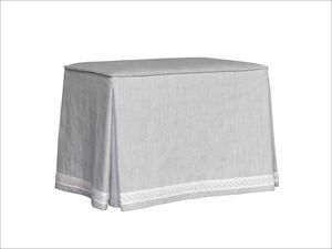 Benches + Ottomans — 05434