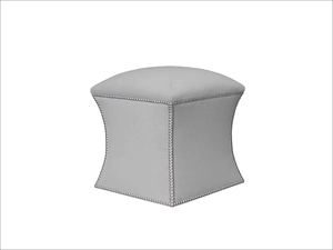 Benches + Ottomans — 04589